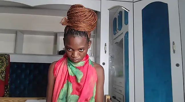 YoungDiva69 online show from January 2025 07:08:01 PM