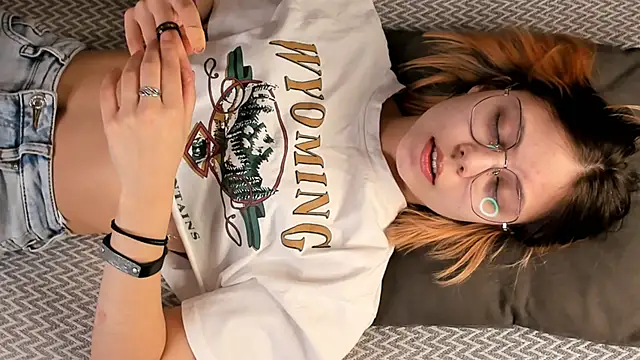 DarelleFare online show from February 2025 11:12:02 AM