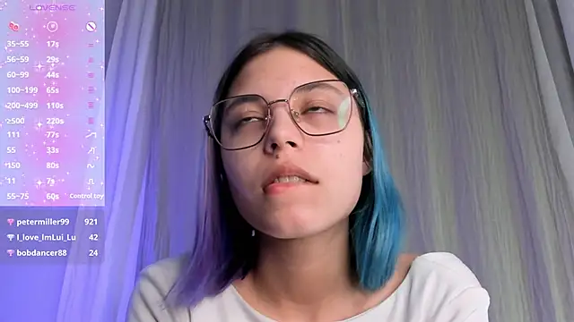 DarelleFare online show from February 2025 05:07:01 PM