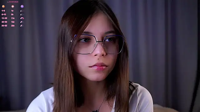 DarelleFare online show from September 2025 10:58:02 AM