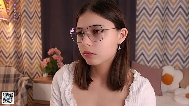 DarelleFare online show from October 2025 11:18:02 AM