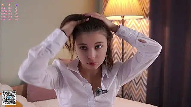 DarelleFare online show from October 2025 11:19:01 AM