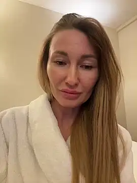 Snapshot of Sweet_Pussy2024 chatting on February 2025 06:41:02 PM Sweet Pussy2024 online show from February 2025 06:41:02 PM