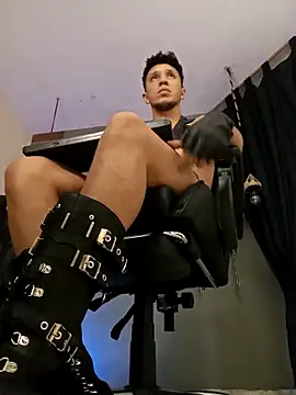 Snapshot of AngeloColleen chatting on March 2026 07:09:01 PM AngeloColleen online show from March 2026 07:09:01 PM