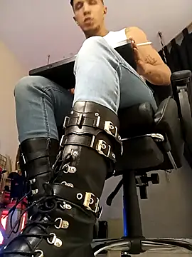 Snapshot of AngeloColleen chatting on March 2026 08:57:02 PM AngeloColleen online show from March 2026 08:57:02 PM