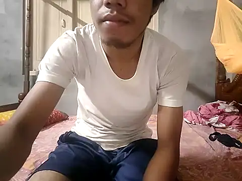 Snapshot of HomeCum chatting on September 2025 07:37:02 PM HomeCum online show from September 2025 07:37:02 PM