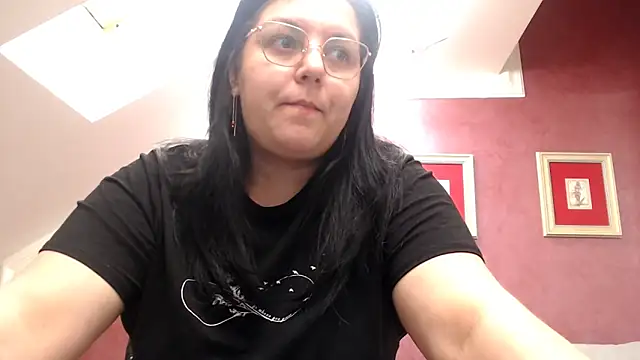 Wetandnaughtyxx online show from April 2026 06:22:02 AM