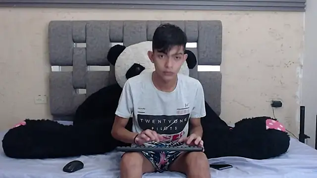 KING STYLE2 online show from January 2025 10:50:01 PM