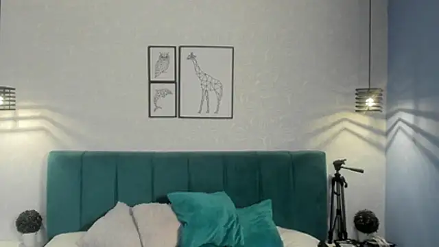 ninna curly online show from May 2026 03:36:02 AM