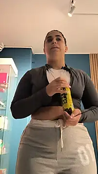 ninna curly online show from July 2026 01:11:01 AM