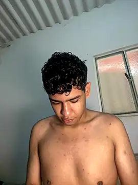 Snapshot of Santiago-Thompson chatting on November 2025 05:49:01 PM Santiago-Thompson online show from November 2025 05:49:01 PM