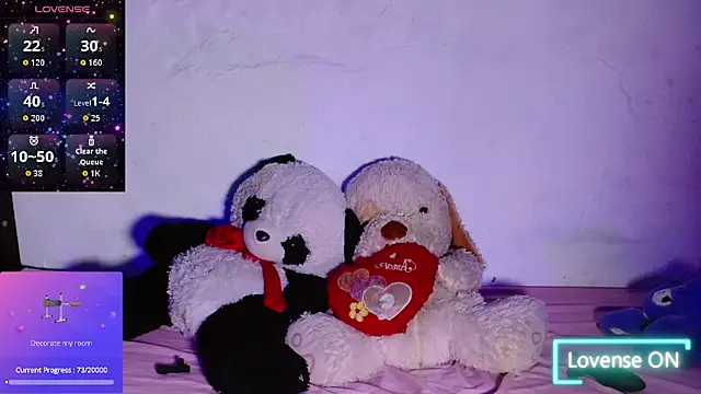 Snapshot of Santiago-Thompson chatting on April 2026 08:20:02 PM Santiago-Thompson online show from April 2026 08:20:02 PM