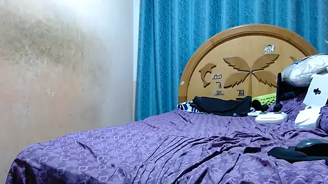 nakedlima online show from July 2026 04:47:01 AM