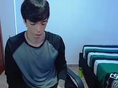 H3ll B0I online show from March 2025 02:08:02 AM