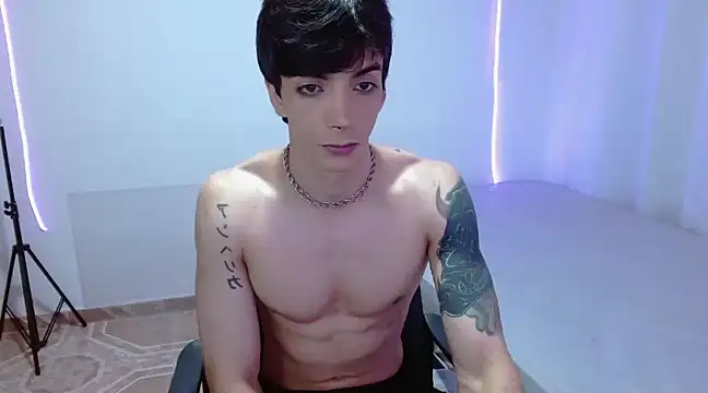 H3ll B0I online show from March 2025 02:21:02 AM