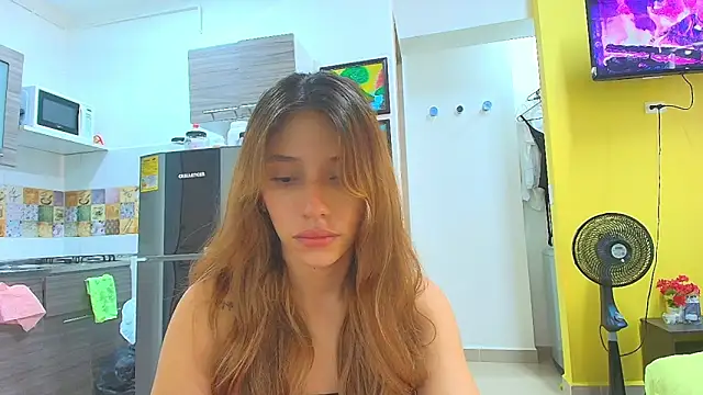 Alaiapink online show from May 2026 02:14:01 PM