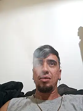 Snapshot of thallespessoa chatting on September 2025 01:16:02 AM thallespessoa online show from September 2025 01:16:02 AM