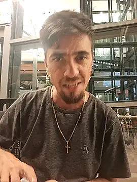 Snapshot of thallespessoa chatting on September 2025 09:42:01 PM thallespessoa online show from September 2025 09:42:01 PM