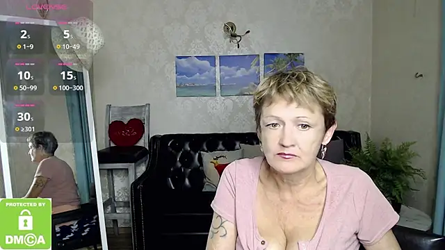 Snapshot of SexyGrandma_ chatting on September 2025 04:32:02 PM SexyGrandma online show from September 2025 04:32:02 PM