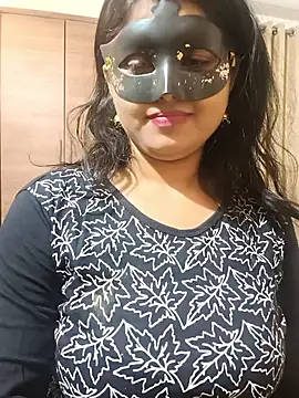 Snapshot of mahi69a chatting on November 2025 08:30:01 PM mahi69a online show from November 2025 08:30:01 PM