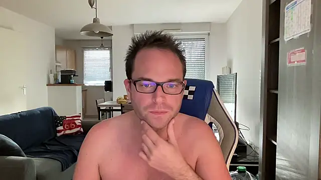 Funnyjul31 online show from March 2025 04:30:02 PM