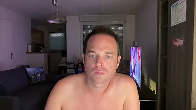 Funnyjul31 online show from September 2025 05:58:02 PM