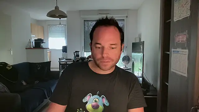 Funnyjul31 online show from November 2025 01:44:02 PM