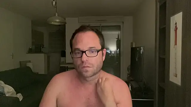 Snapshot of Funnyjul31 chatting on June 2026 05:50:02 PM Funnyjul31 online show from June 2026 05:50:02 PM