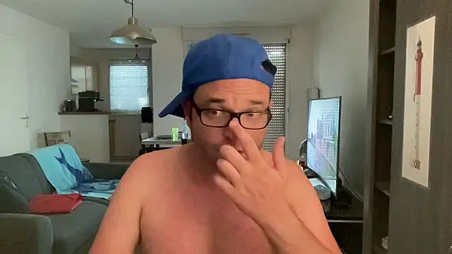 Snapshot of Funnyjul31 chatting on July 2026 04:28:02 PM Funnyjul31 online show from July 2026 04:28:02 PM