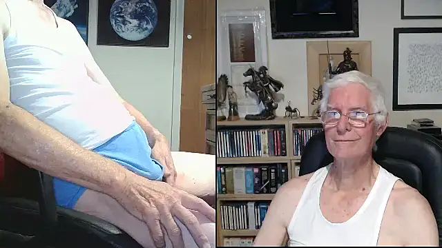 Snapshot of bigears chatting on October 2025 07:33:01 PM bigears online show from October 2025 07:33:01 PM