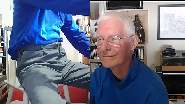 Snapshot of bigears chatting on November 2025 01:56:02 PM bigears online show from November 2025 01:56:02 PM