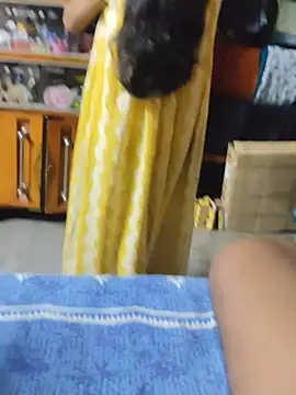 Snapshot of birds0641 chatting on October 2025 05:59:02 PM birds0641 online show from October 2025 05:59:02 PM