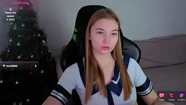 Snapshot of maria_plaudice chatting on December 2025 06:53:02 AM maria plaudice online show from December 2025 06:53:02 AM