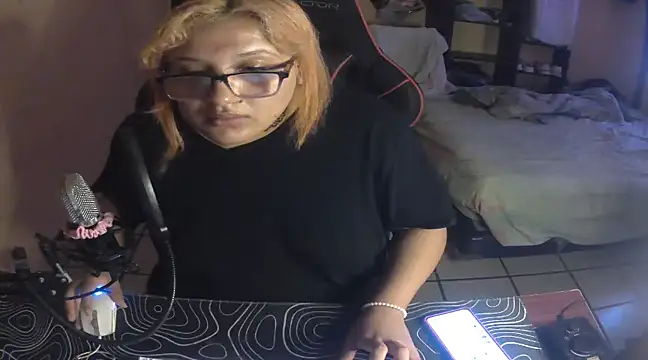 Snapshot of belenvaleria chatting on February 2025 09:56:01 PM belenvaleria online show from February 2025 09:56:01 PM