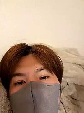 yuukee11111 online show from January 2025 03:22:02 AM