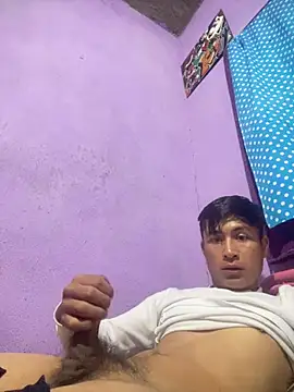 Snapshot of EduardoEspinoza12 chatting on February 2025 05:26:02 AM EduardoEspinoza12 online show from February 2025 05:26:02 AM