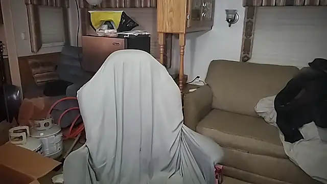 Ivyrose4999 online show from December 2024 09:46:01 PM