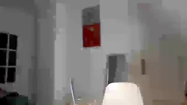 Snapshot of Luzia-Sal chatting on March 2025 07:14:02 AM Luzia-Sal online show from March 2025 07:14:02 AM