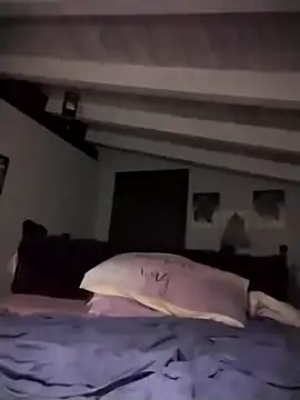 divinaerotica online show from December 2025 09:09:01 PM