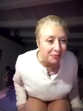 divinaerotica online show from December 2025 06:03:02 PM