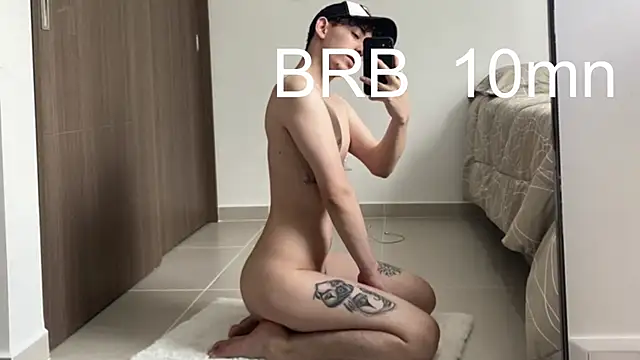 miketwink online show from September 2025 10:48:02 PM