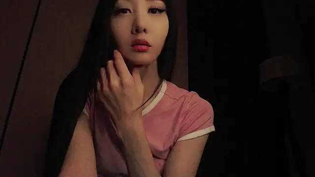 Fudzik0 online show from February 2026 03:25:02 AM