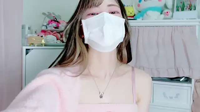 Megu-mimi online show from March 2025 04:35:02 PM