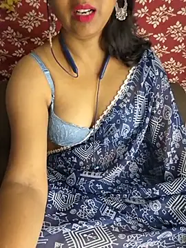 Cute Jiyaa online show from July 2026 04:57:02 PM