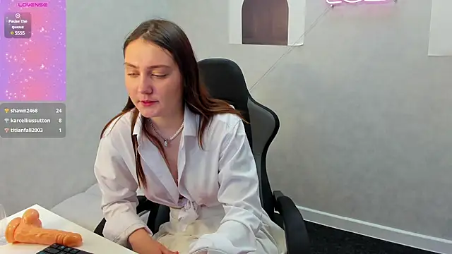 Snapshot of Alisa_Suun chatting on March 2025 09:53:01 AM Alisa Suun online show from March 2025 09:53:01 AM