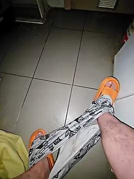 Usame como quieras online show from October 2025 01:50:02 AM