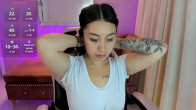 miss isabella m online show from February 2026 01:44:02 PM