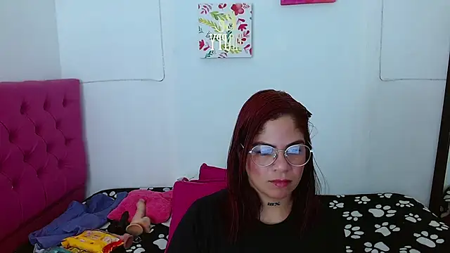 hornny cougar online show from February 2025 02:50:01 AM