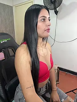 Snapshot of Hadley_ chatting on February 2025 03:44:01 AM Hadley online show from February 2025 03:44:01 AM