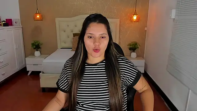 Hadley  online show from June 2026 03:08:02 AM